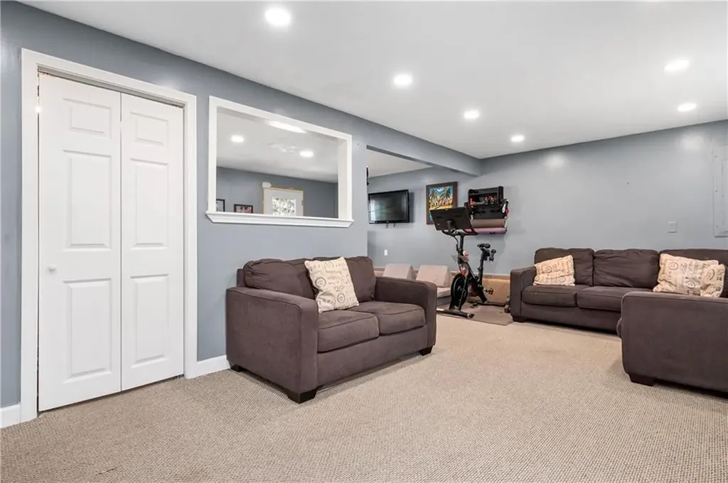 23 Carlson Drive Cumberland RI 02864
