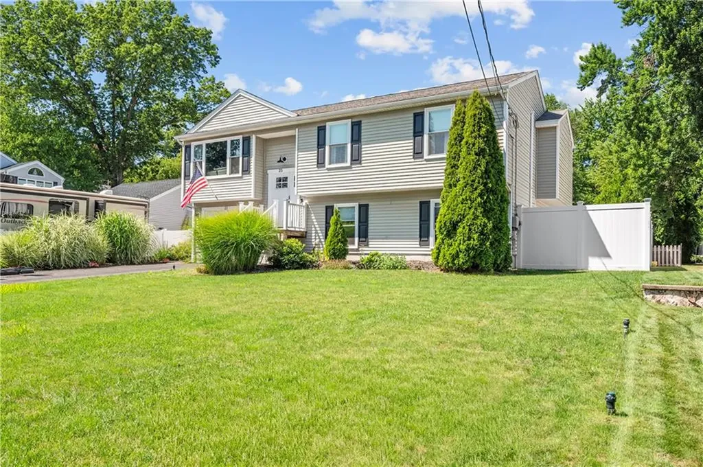 23 Carlson Drive Cumberland RI 02864