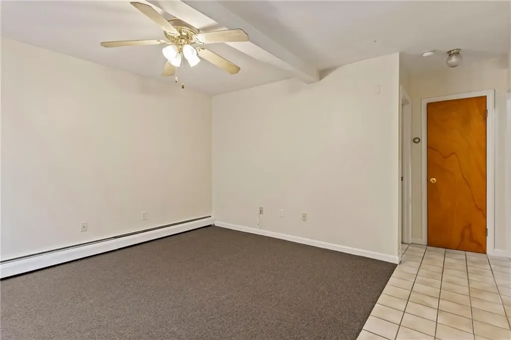 1674 1670 Main Street West Warwick RI 02893