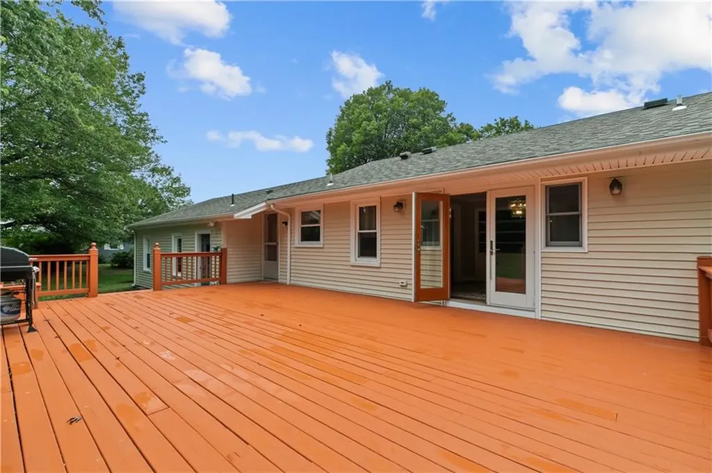 6 Wabasso Terrace Middletown RI 02842