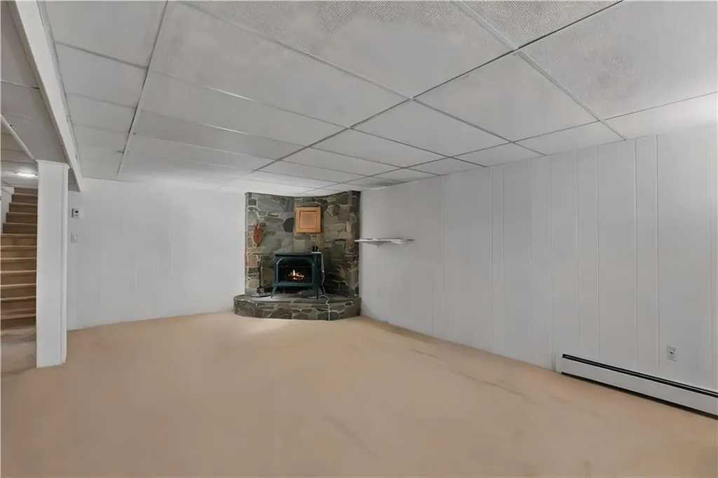 6 Wabasso Terrace Middletown RI 02842