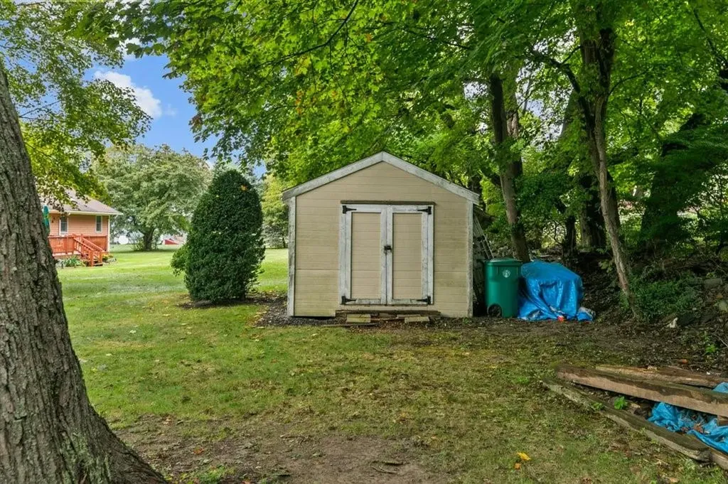6 Wabasso Terrace Middletown RI 02842