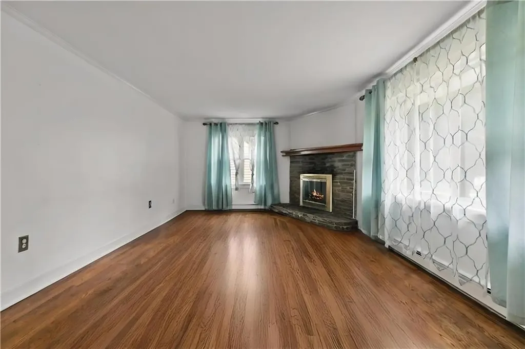 6 Wabasso Terrace Middletown RI 02842