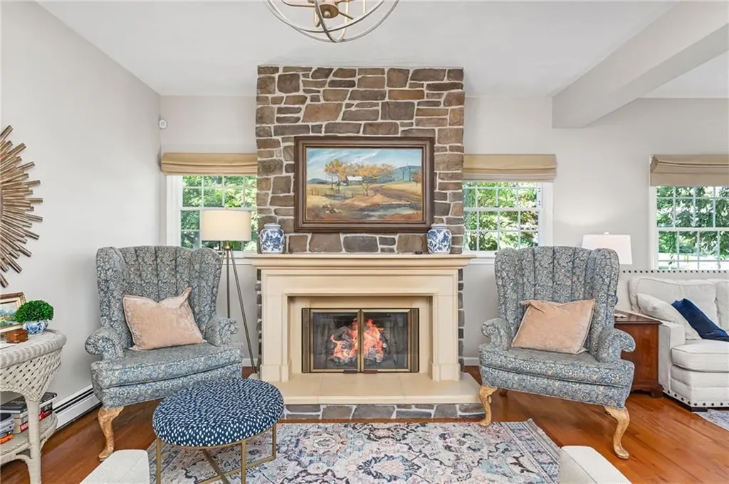 19 Evergreen Street Barrington RI 02806