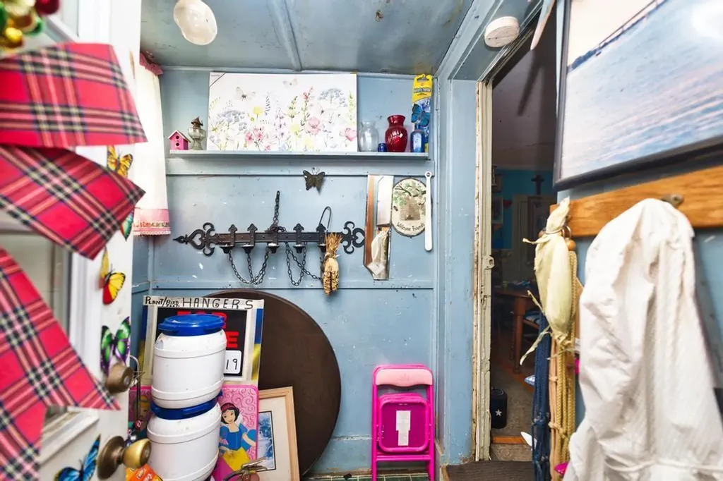 898 Main Road Tiverton RI 02878