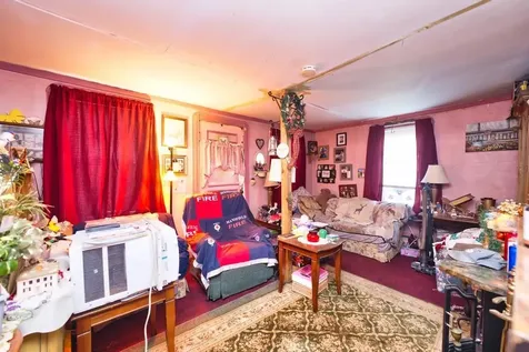 898 Main Road Tiverton RI 02878