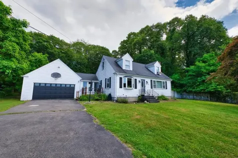 896 Main Road Tiverton RI 02878