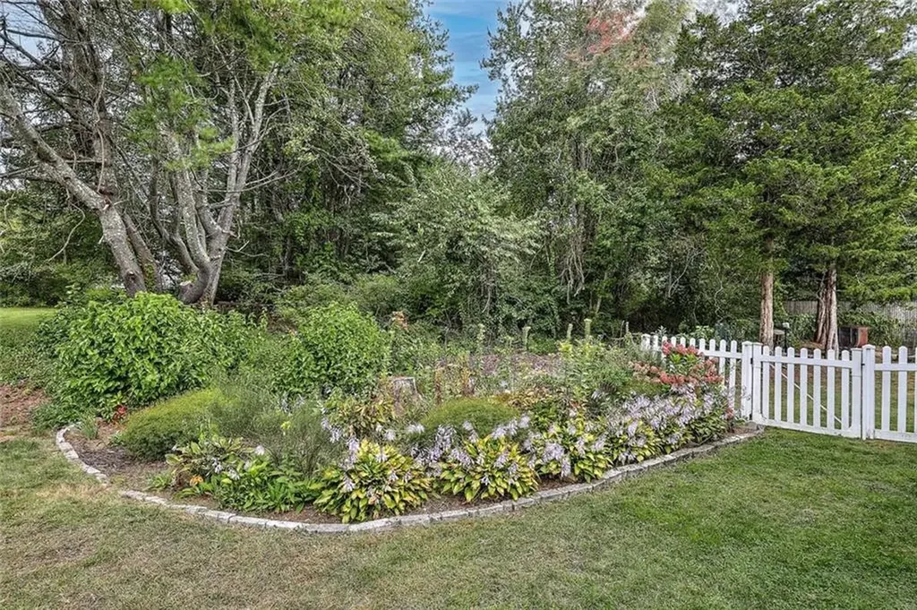 21 Browning Drive Charlestown RI 02813