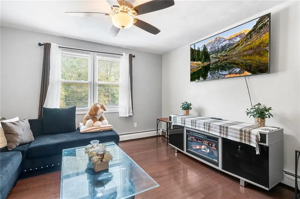 10 Burleigh Street Providence RI 02904