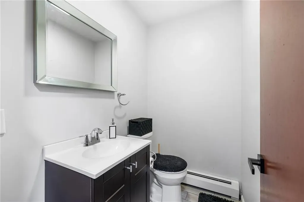 10 Burleigh Street Providence RI 02904