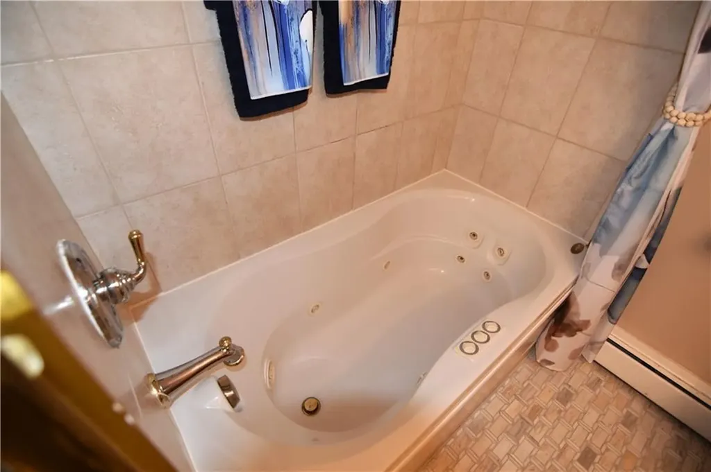 13 Cozy Lane Cumberland RI 02864