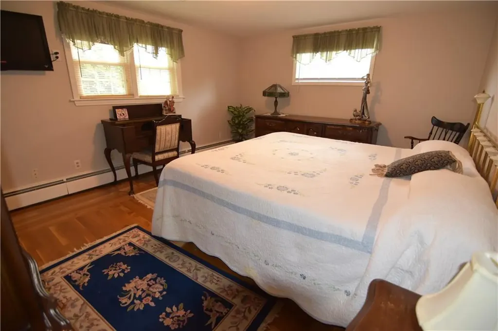 13 Cozy Lane Cumberland RI 02864