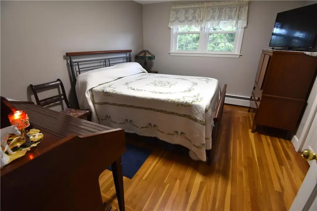 13 Cozy Lane Cumberland RI 02864