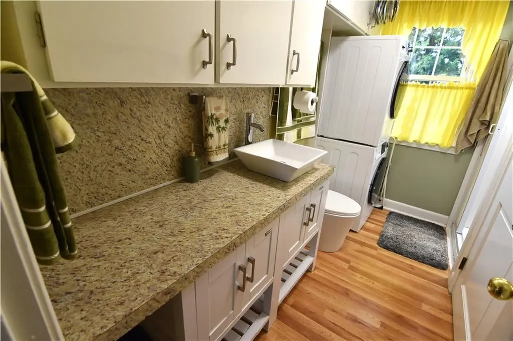 13 Cozy Lane Cumberland RI 02864