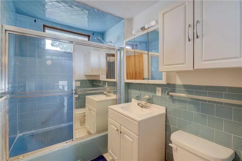 300 Northup Street Cranston RI 02905