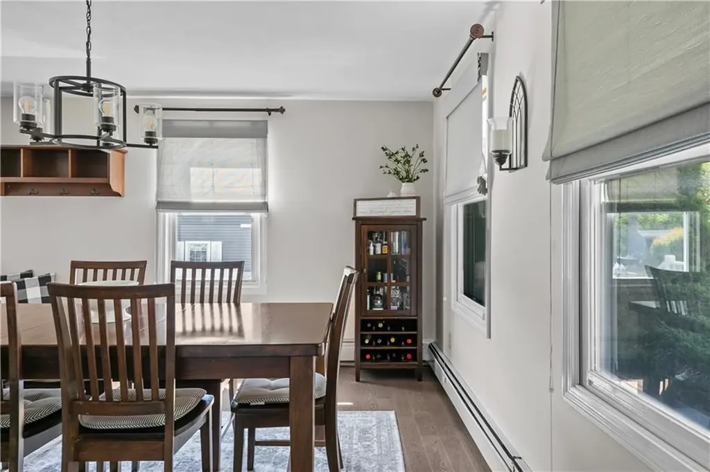 62 Beachmount Avenue Bristol RI 02809