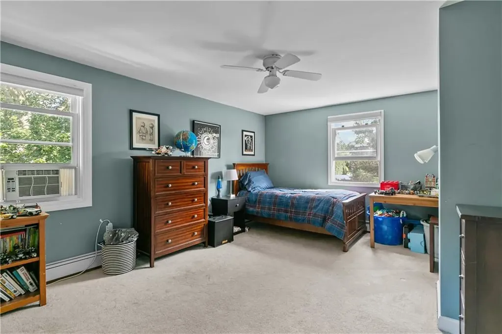 62 Beachmount Avenue Bristol RI 02809