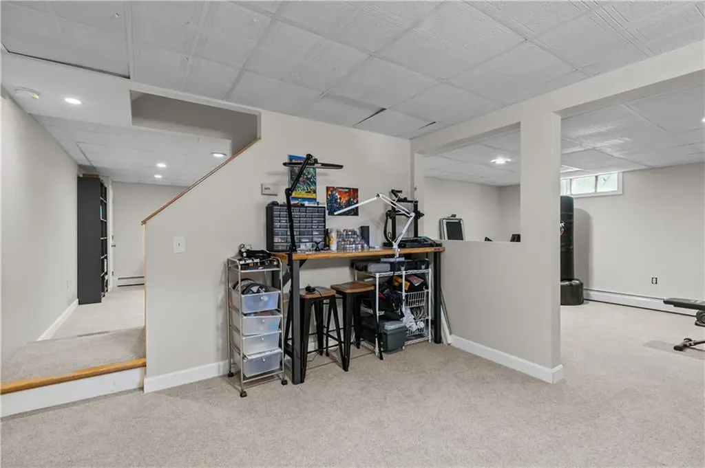 62 Beachmount Avenue Bristol RI 02809