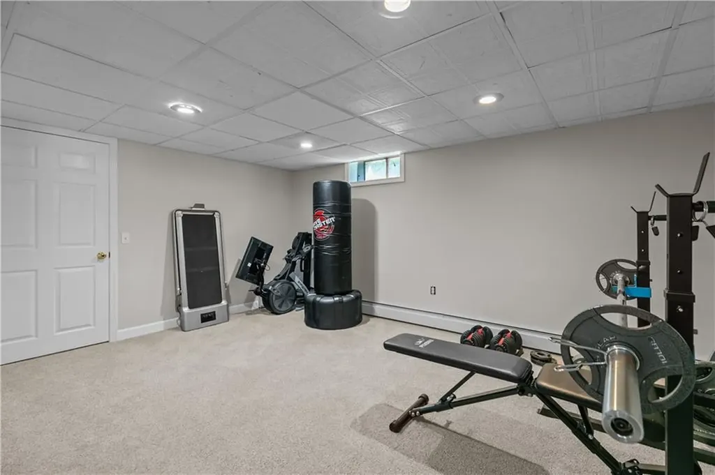 62 Beachmount Avenue Bristol RI 02809