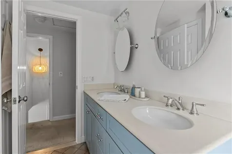 62 Beachmount Avenue Bristol RI 02809