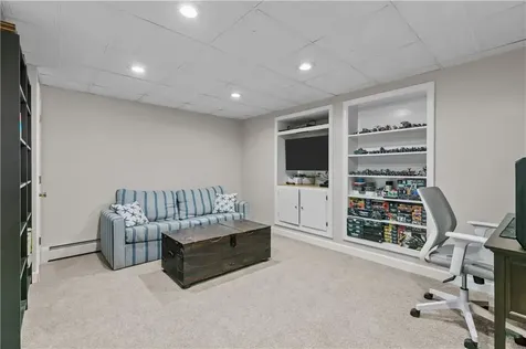 62 Beachmount Avenue Bristol RI 02809