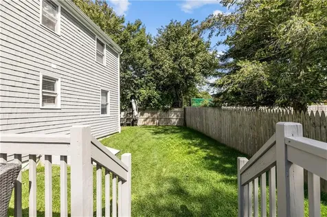 62 Beachmount Avenue Bristol RI 02809