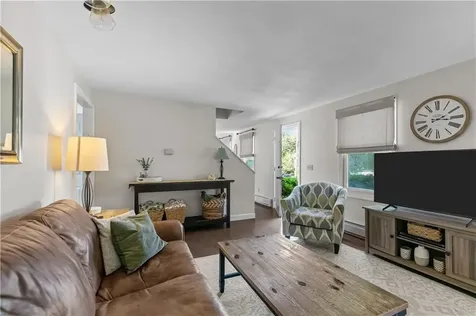 62 Beachmount Avenue Bristol RI 02809