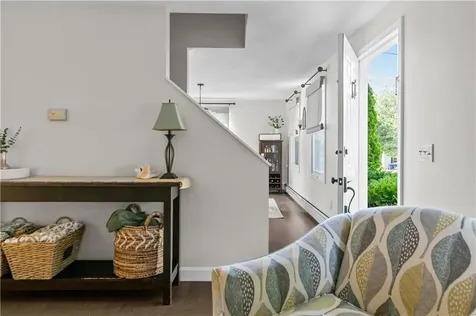 62 Beachmount Avenue Bristol RI 02809