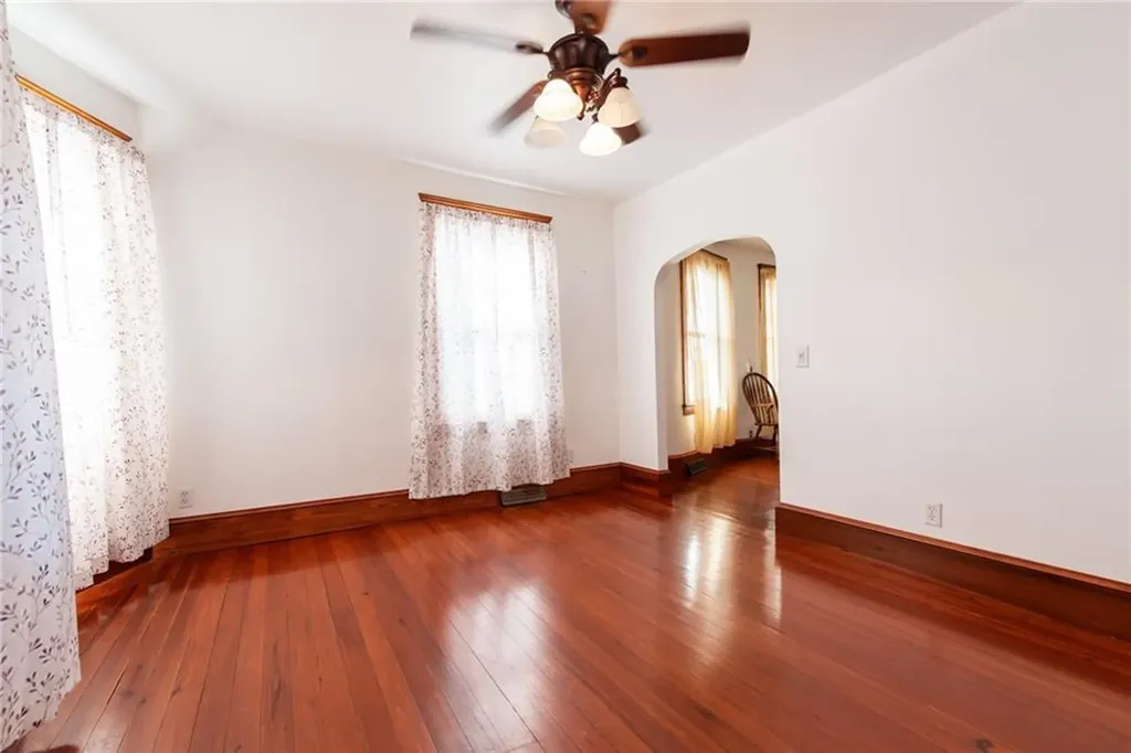 22 24 London Avenue Pawtucket RI 02861