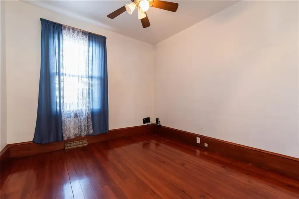 22 24 London Avenue Pawtucket RI 02861