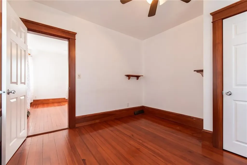 22 24 London Avenue Pawtucket RI 02861