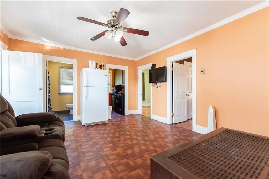 22 24 London Avenue Pawtucket RI 02861