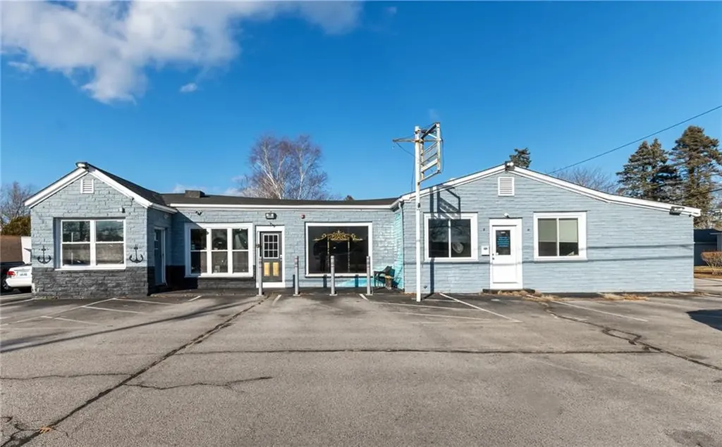 2291 West Shore Road Warwick RI 02889
