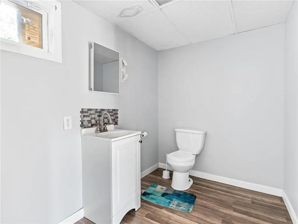 2291 West Shore Road Warwick RI 02889