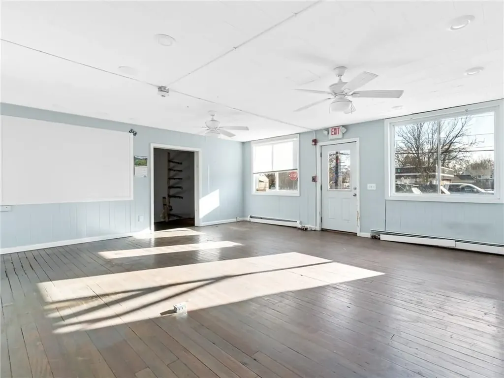 2291 West Shore Road Warwick RI 02889