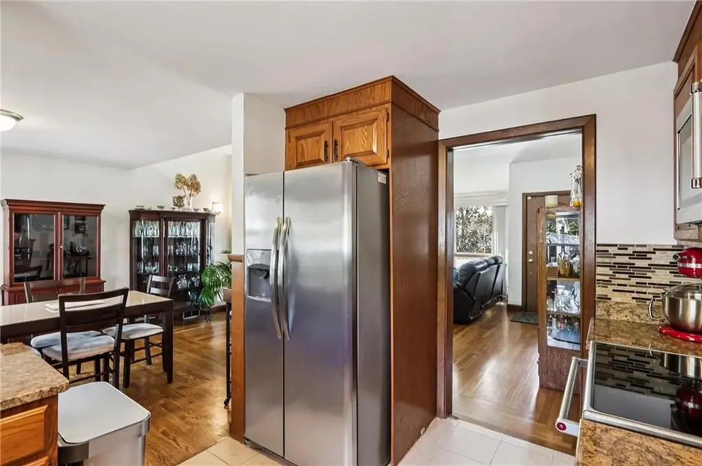 269 Glen Hills Drive Cranston RI 02920