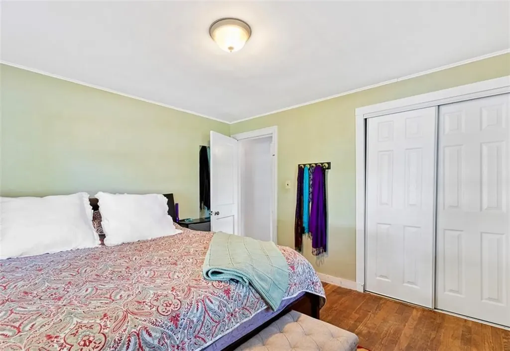 3 Kenmore Court Barrington RI 02806