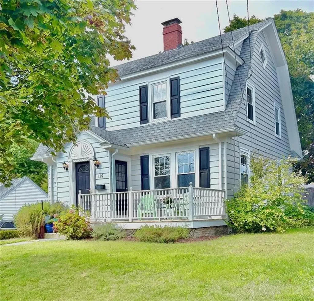 115 Concord Avenue Cranston RI 02910