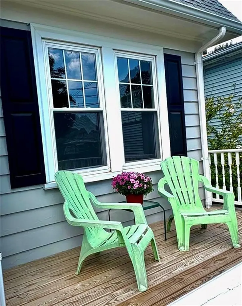 115 Concord Avenue Cranston RI 02910