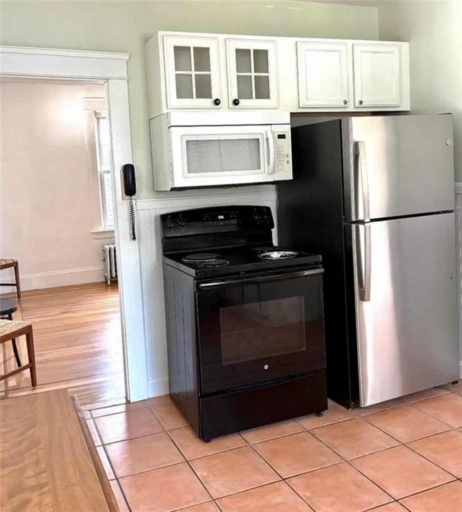 115 Concord Avenue Cranston RI 02910