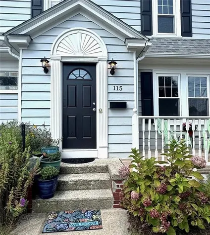 115 Concord Avenue Cranston RI 02910