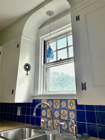 115 Concord Avenue Cranston RI 02910