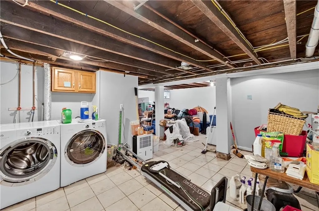 53 Winthrop Avenue Providence RI 02908