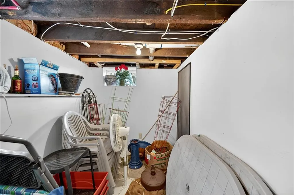 53 Winthrop Avenue Providence RI 02908