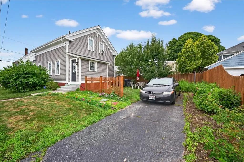 53 Winthrop Avenue Providence RI 02908