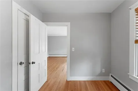 692 Hope Street Bristol RI 02809