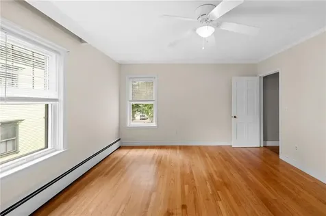 692 Hope Street Bristol RI 02809