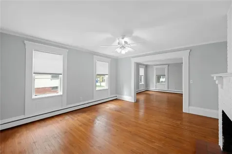 692 Hope Street Bristol RI 02809