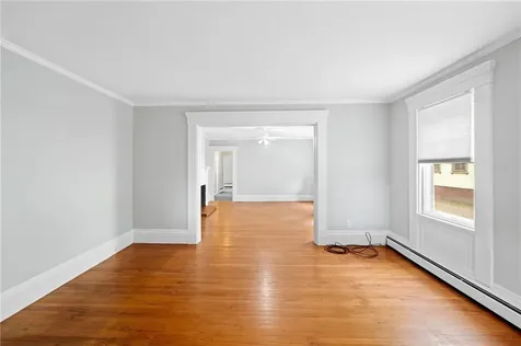 692 Hope Street Bristol RI 02809