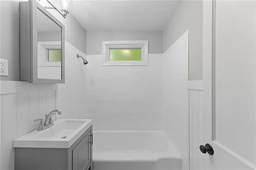 22 Goulart Avenue Bristol RI 02809